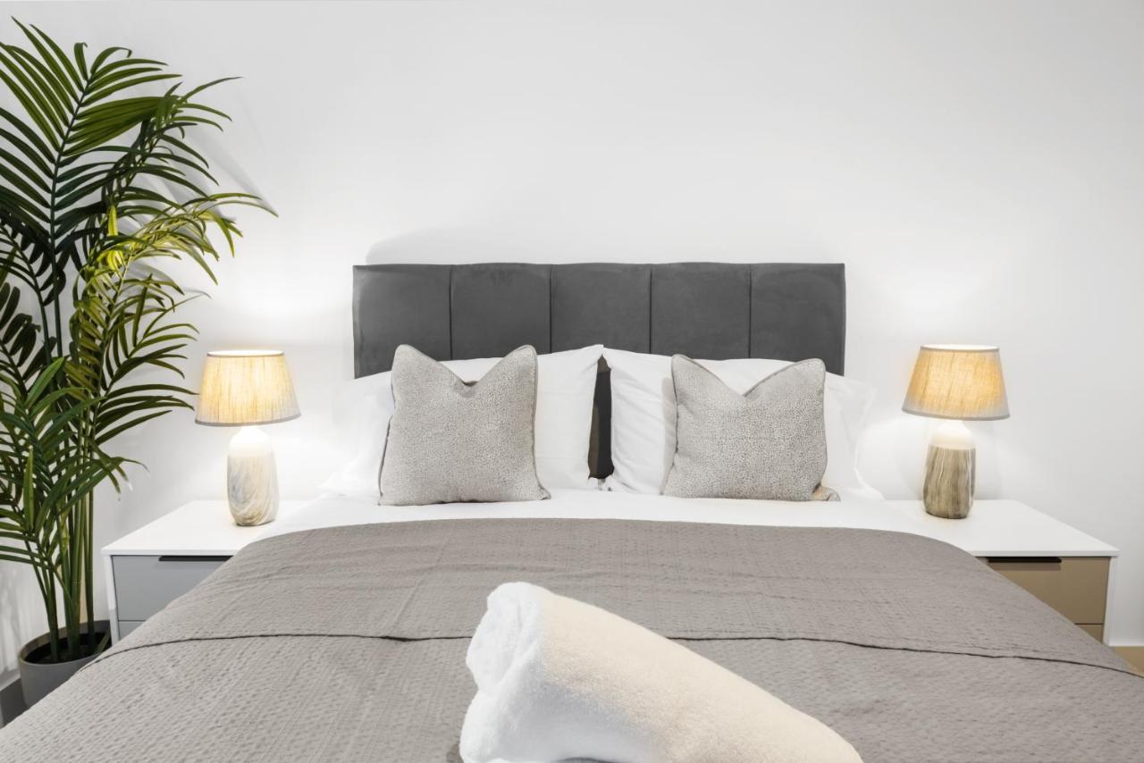 Exoticstay Apartments- 5* Elegant Luxury Centrally Located 2-Bedroom Apt Birmingham Extérieur photo