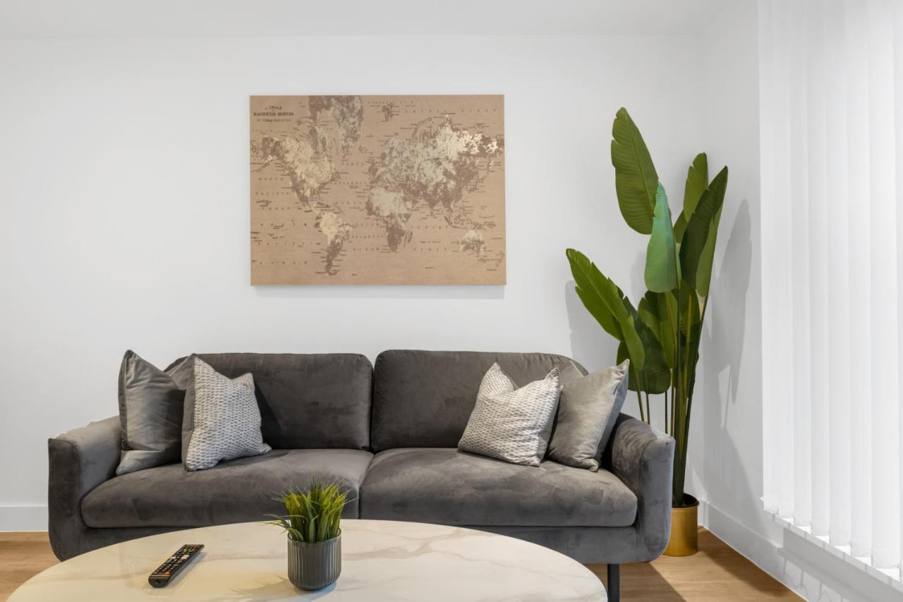 Exoticstay Apartments- 5* Elegant Luxury Centrally Located 2-Bedroom Apt Birmingham Extérieur photo