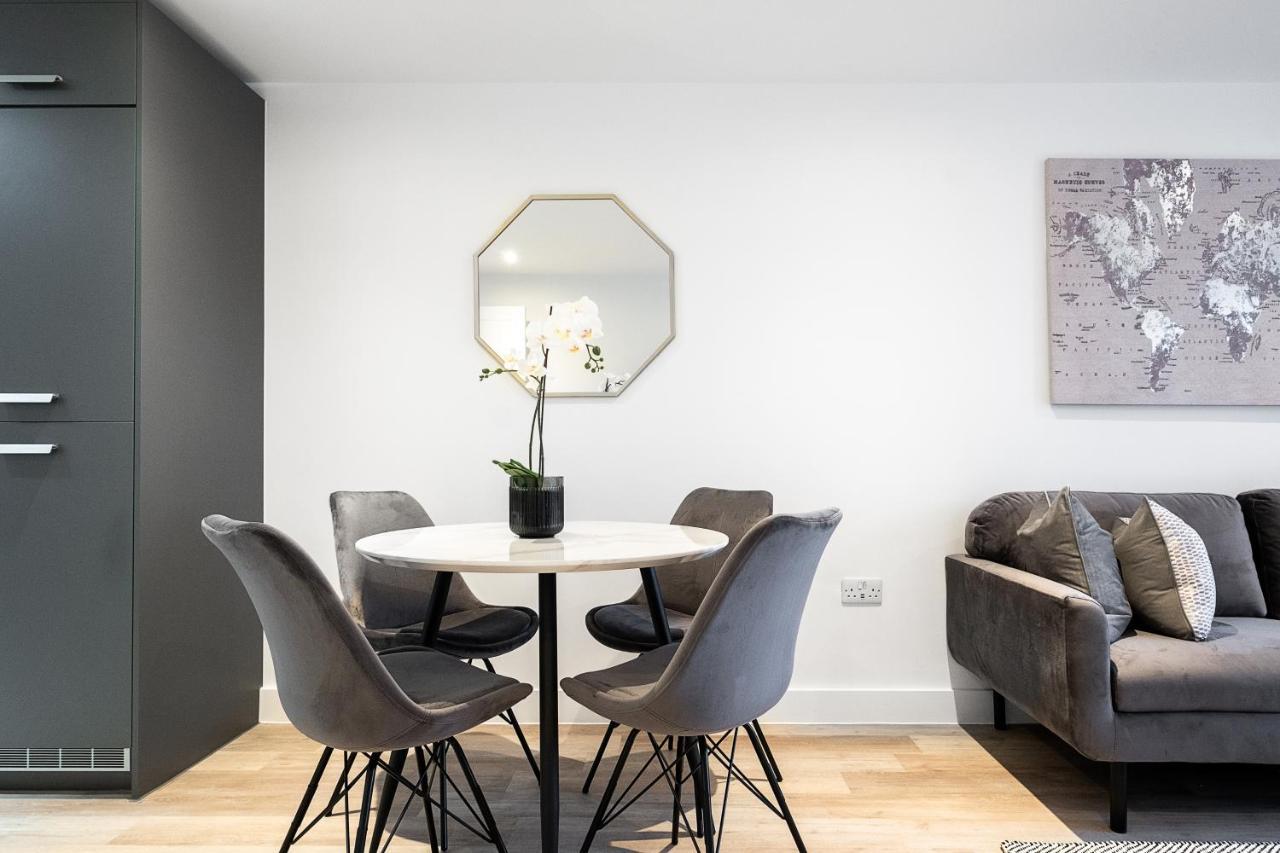 Exoticstay Apartments- 5* Elegant Luxury Centrally Located 2-Bedroom Apt Birmingham Extérieur photo