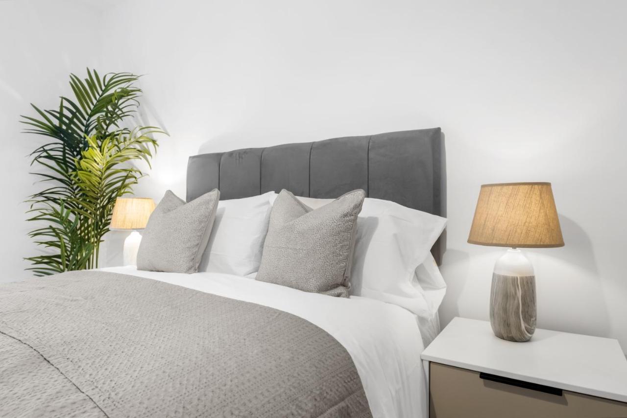 Exoticstay Apartments- 5* Elegant Luxury Centrally Located 2-Bedroom Apt Birmingham Extérieur photo